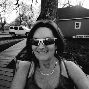 Meet your Posher, Connie